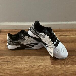 Men's Brand New Reebok NANO X2 sneakers size 10